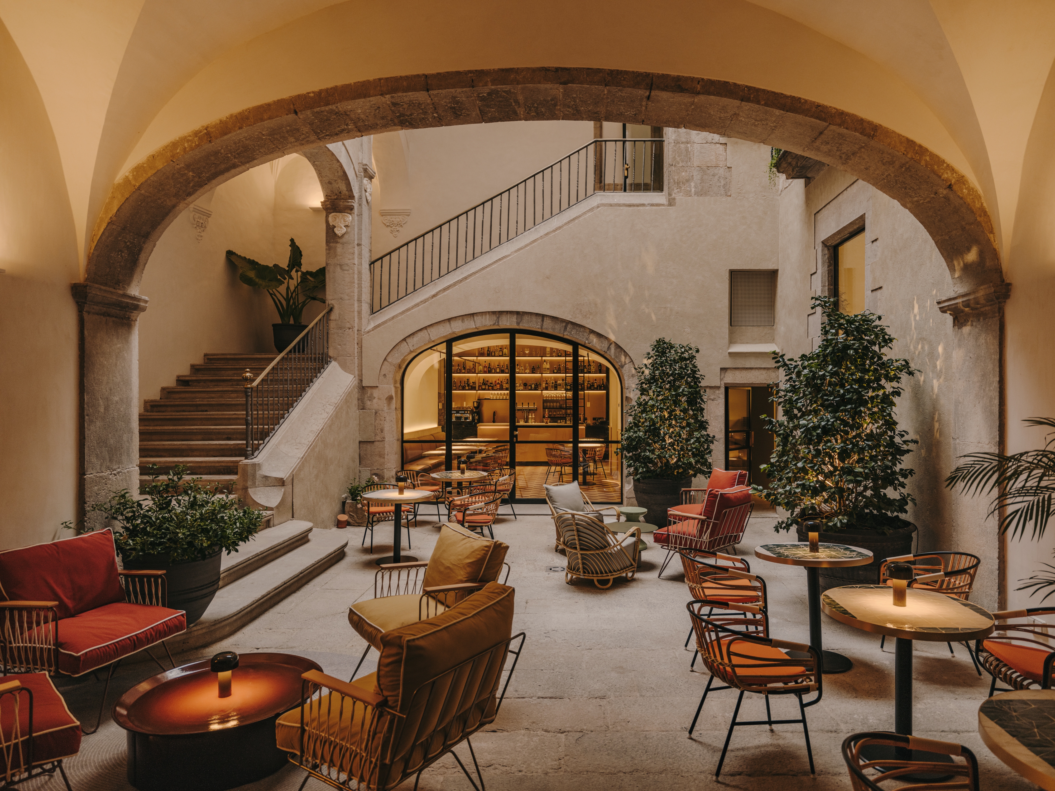 Leggi sul progetto Palau Fugit Hotel
