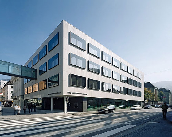 Read about project Hypo-Bank Zentrale
