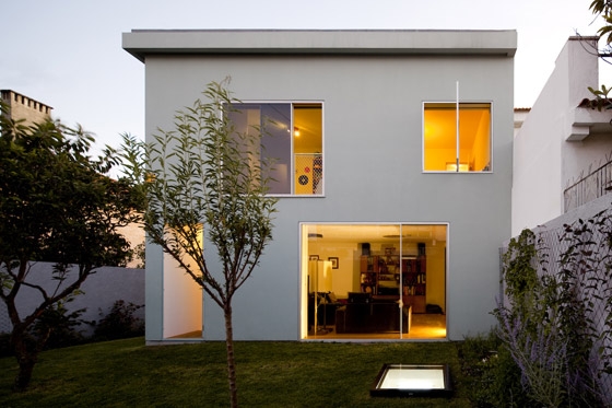 Read about project House in Ajuda