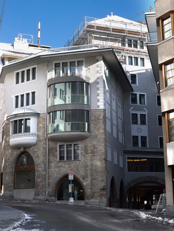 Leggi sul progetto "Post Haus" Restaurant and "The Murezzan" Housing Development
