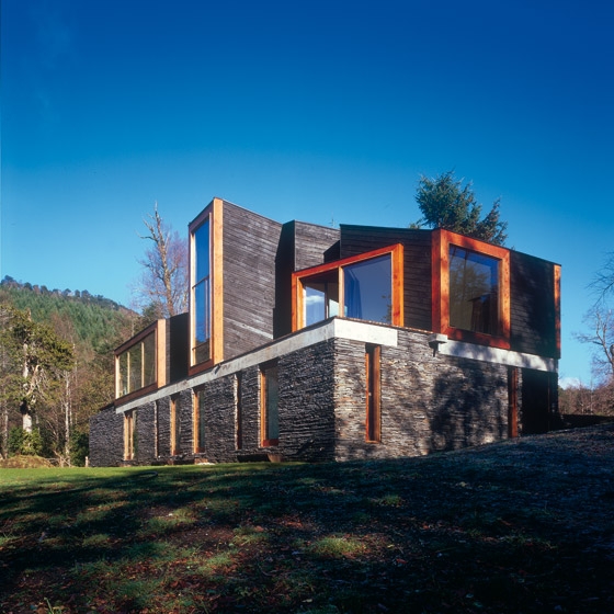 Lire à propos du projet Pirehueico House