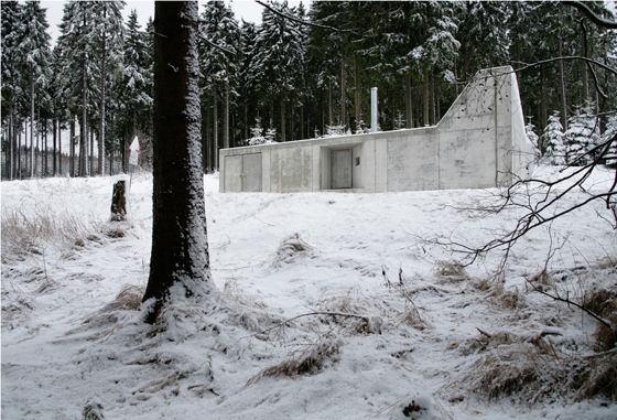 Leggi sul progetto Hutznhaisl – Hut on Fichtelberg Mountain
