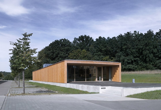 Read about project Hochschule für Technik und Wirtschaft, Neubau einer Cafeteria auf dem Burren