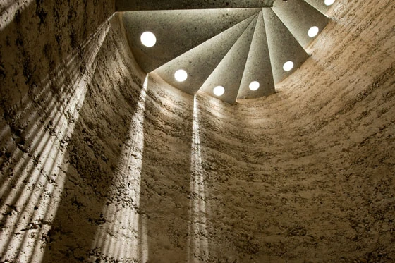 Rammed earth house, Rauch family home – Discover project by