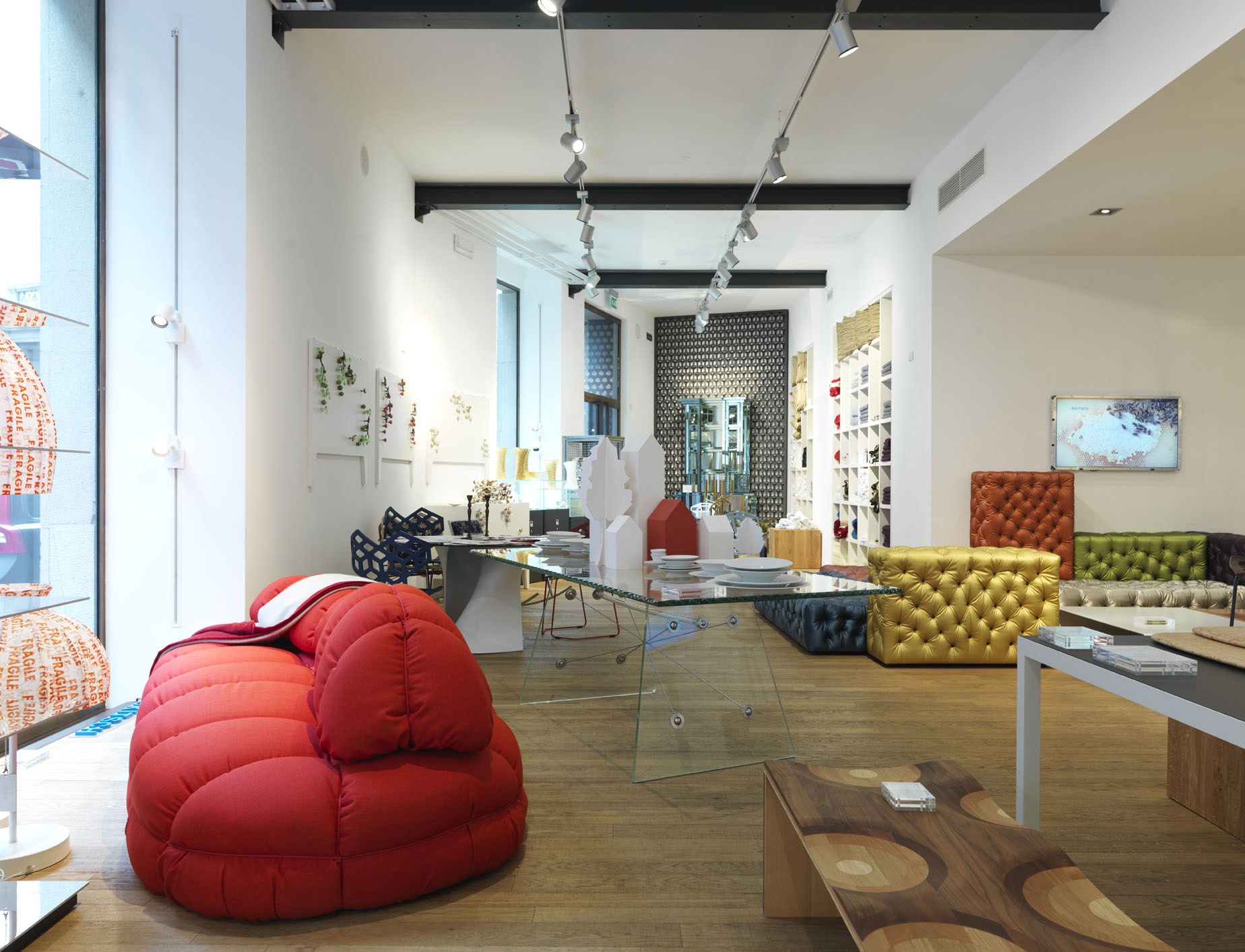 Lire à propos du projet SKITSCH_Milano_via Fratelli Gabba