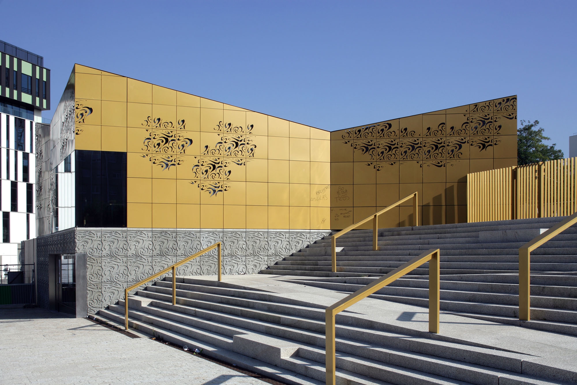 Read about project Lilas’ pavilion / Lilas’ bus stop