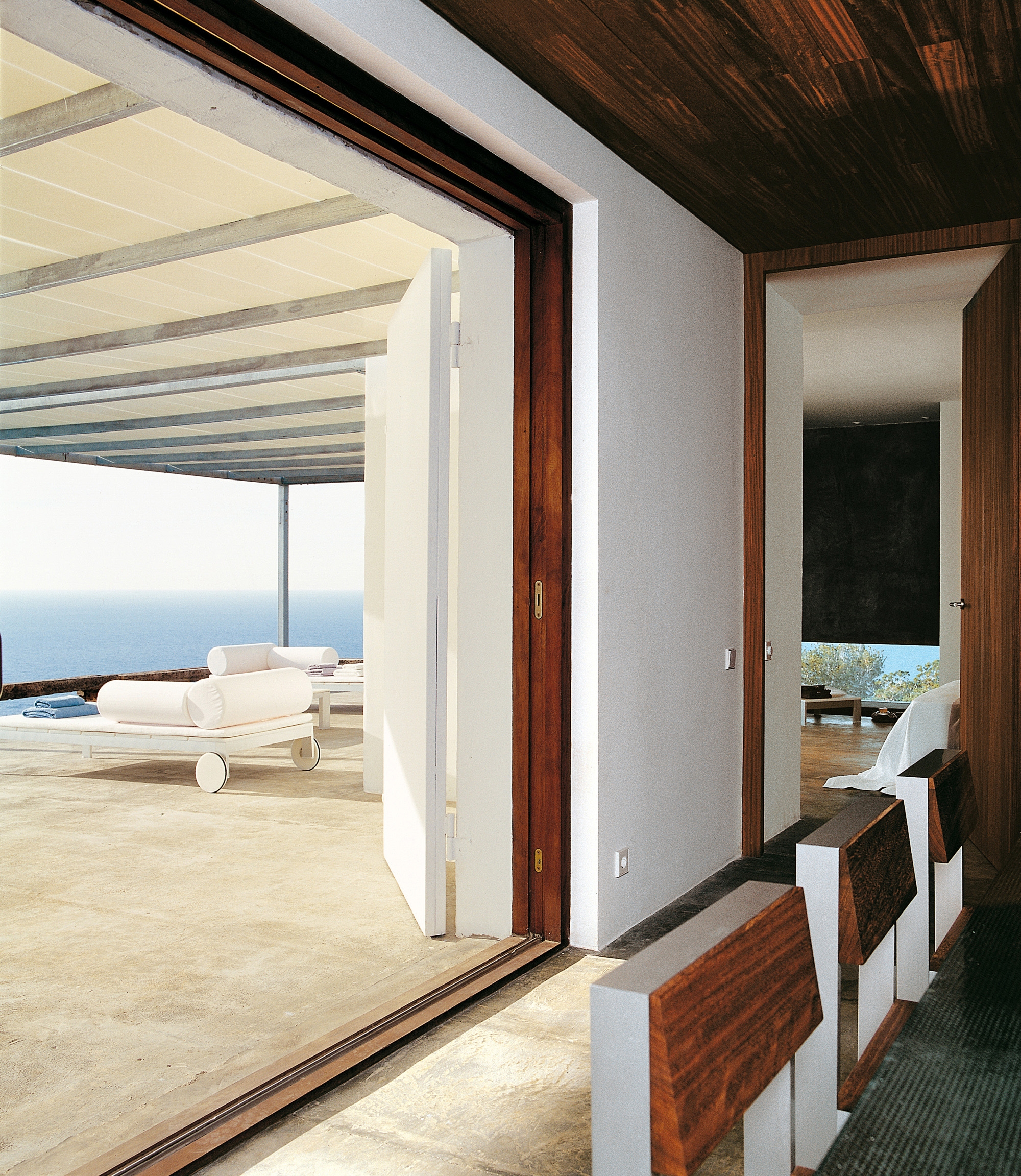 Leggi sul progetto Na Xemena House