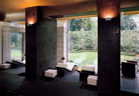 Lees oor projek E’SPA @ Gianfranco Ferrè