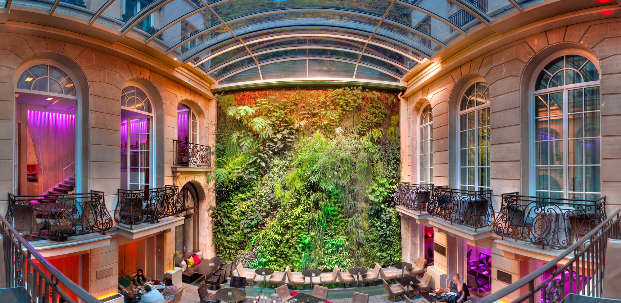 Leggi sul progetto Hotel Pershing Hall