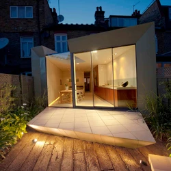 Read about project Faceted House 1