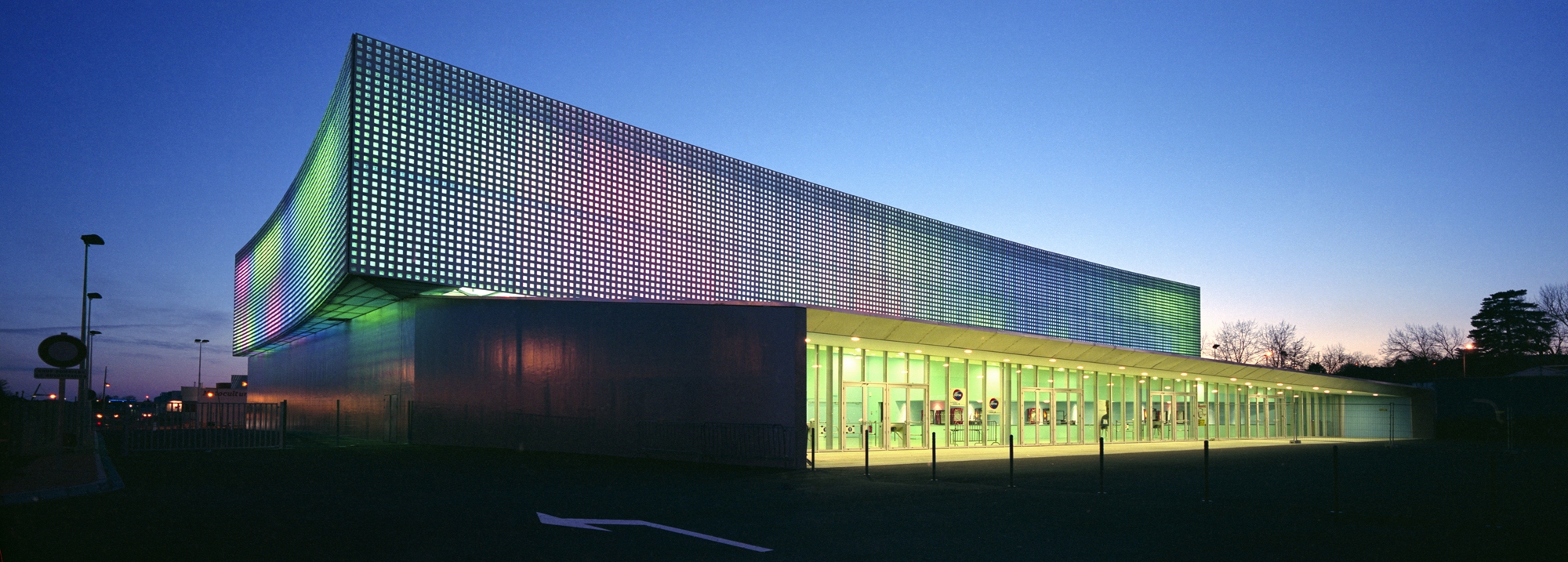 Leer sobre el proyecto Le Prisme Concert Hall, Aurillac