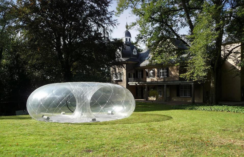 Erfahre mehr über das Projekt Dark Halo