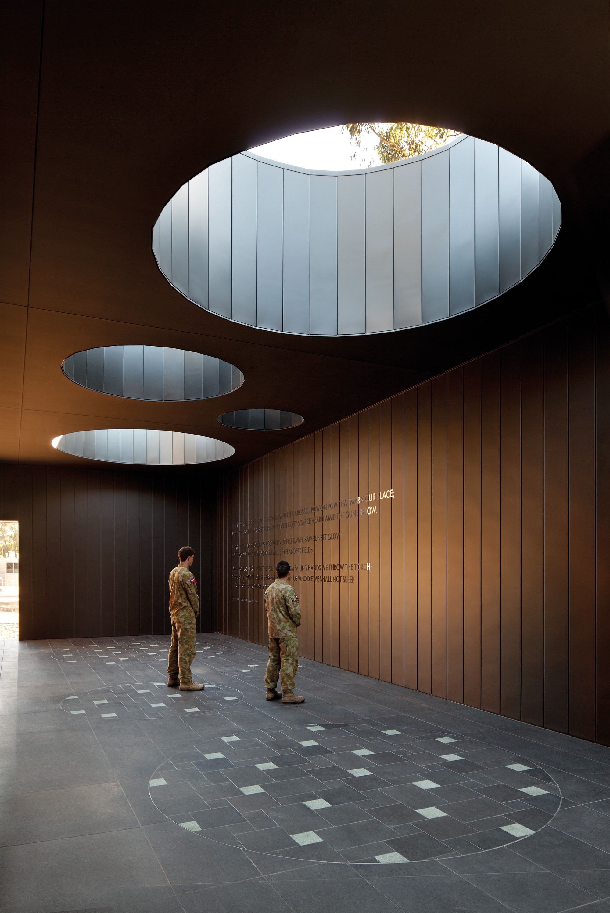 Leggi sul progetto Puckapunyal Military Area Memorial Chapel