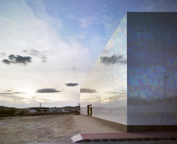 Read about project Music Hall and Auditorium in Algueña MUCA