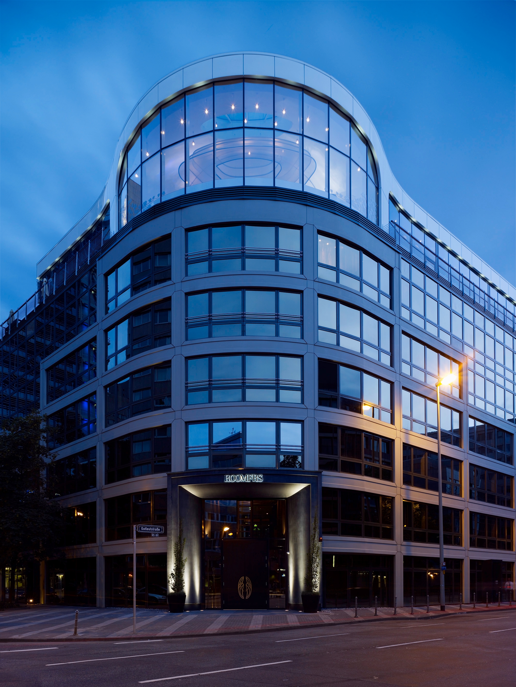 Lees oor projek Roomers, Design Hotel