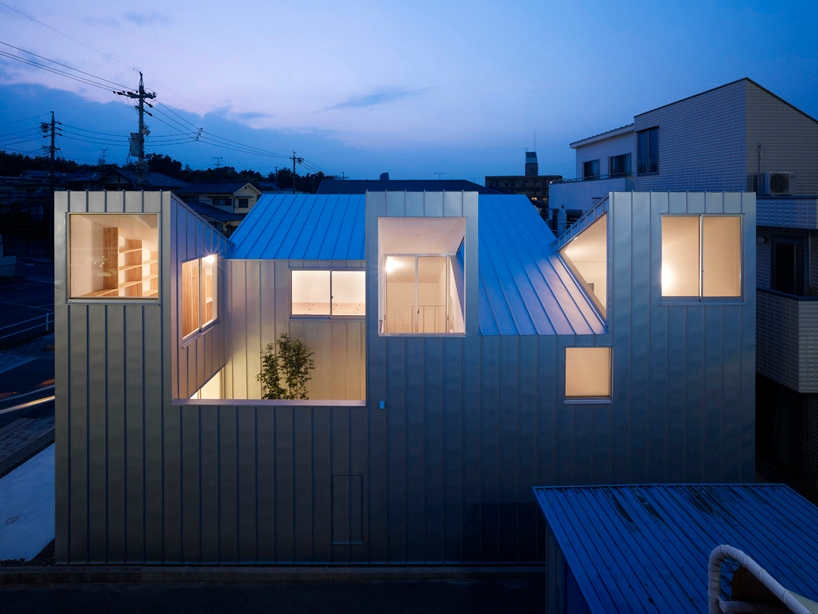 Leggi sul progetto Complex House