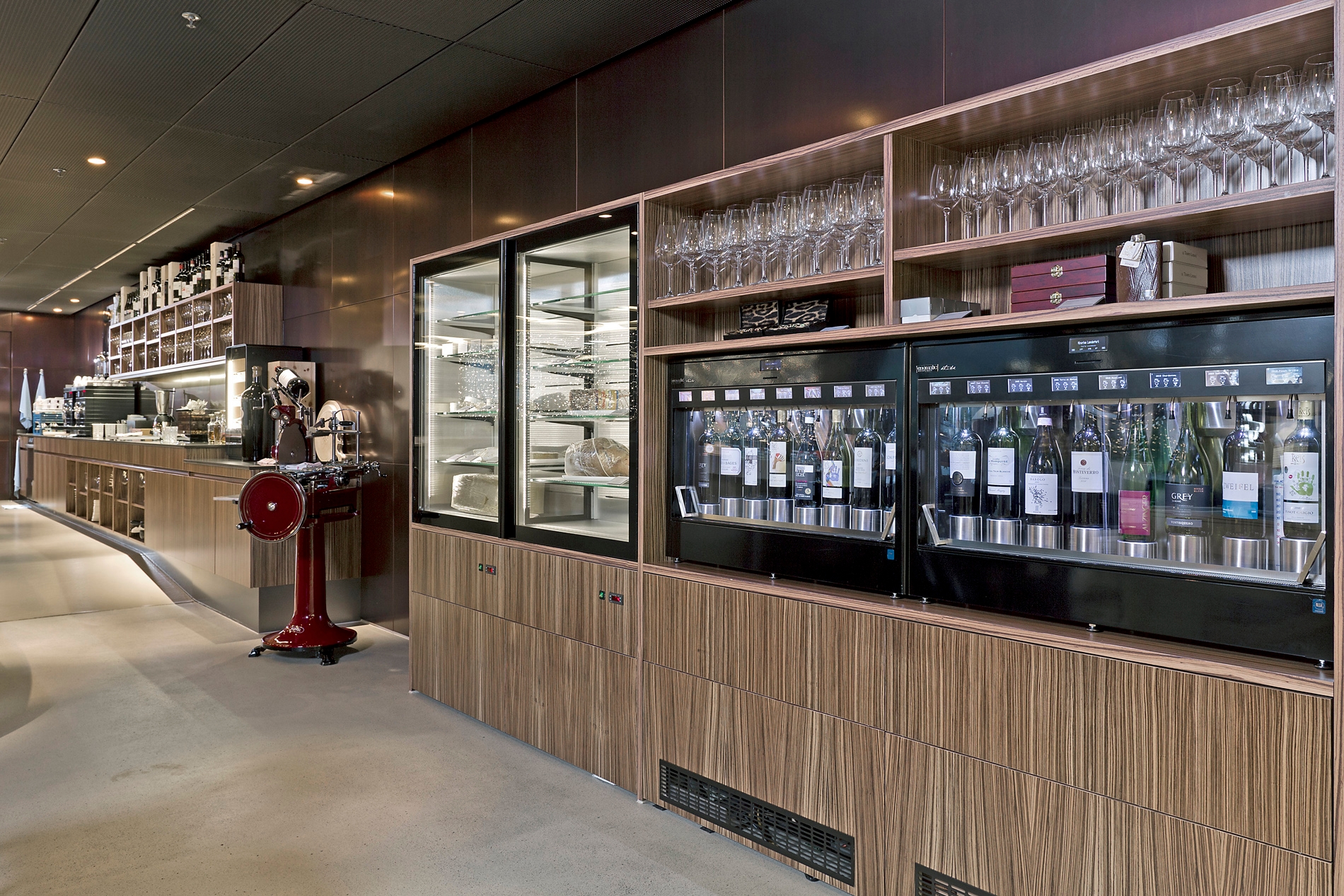Read about project Vinarium Restaurant