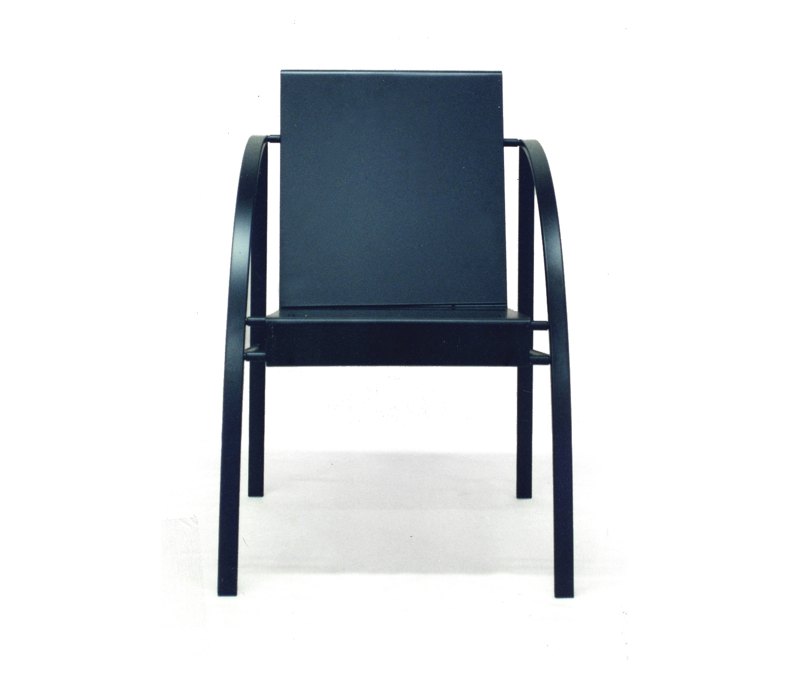 Erfahre mehr über das Projekt Chairs | Metal chairs