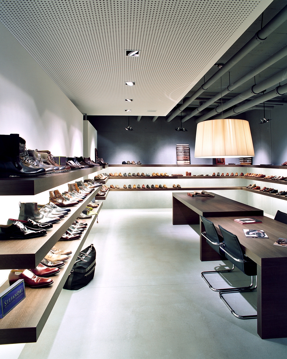 Read about project Showroom, Pfäffikon