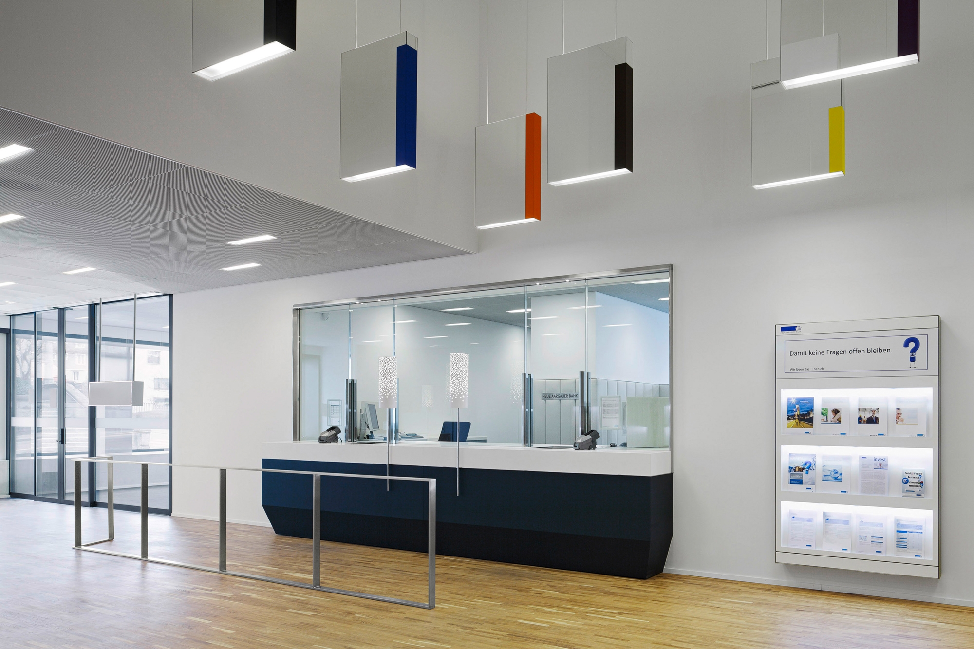 Leer sobre el proyecto Operational and design concept  for 35 branches of the Neue Aargauer Bank (NAB)