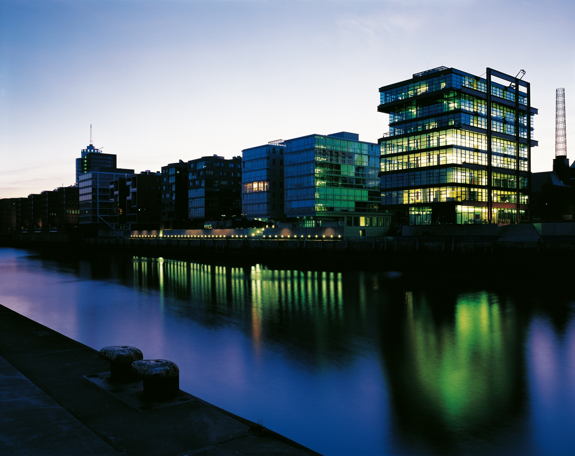 Read about project China Shipping (Europe) Holding GmbH