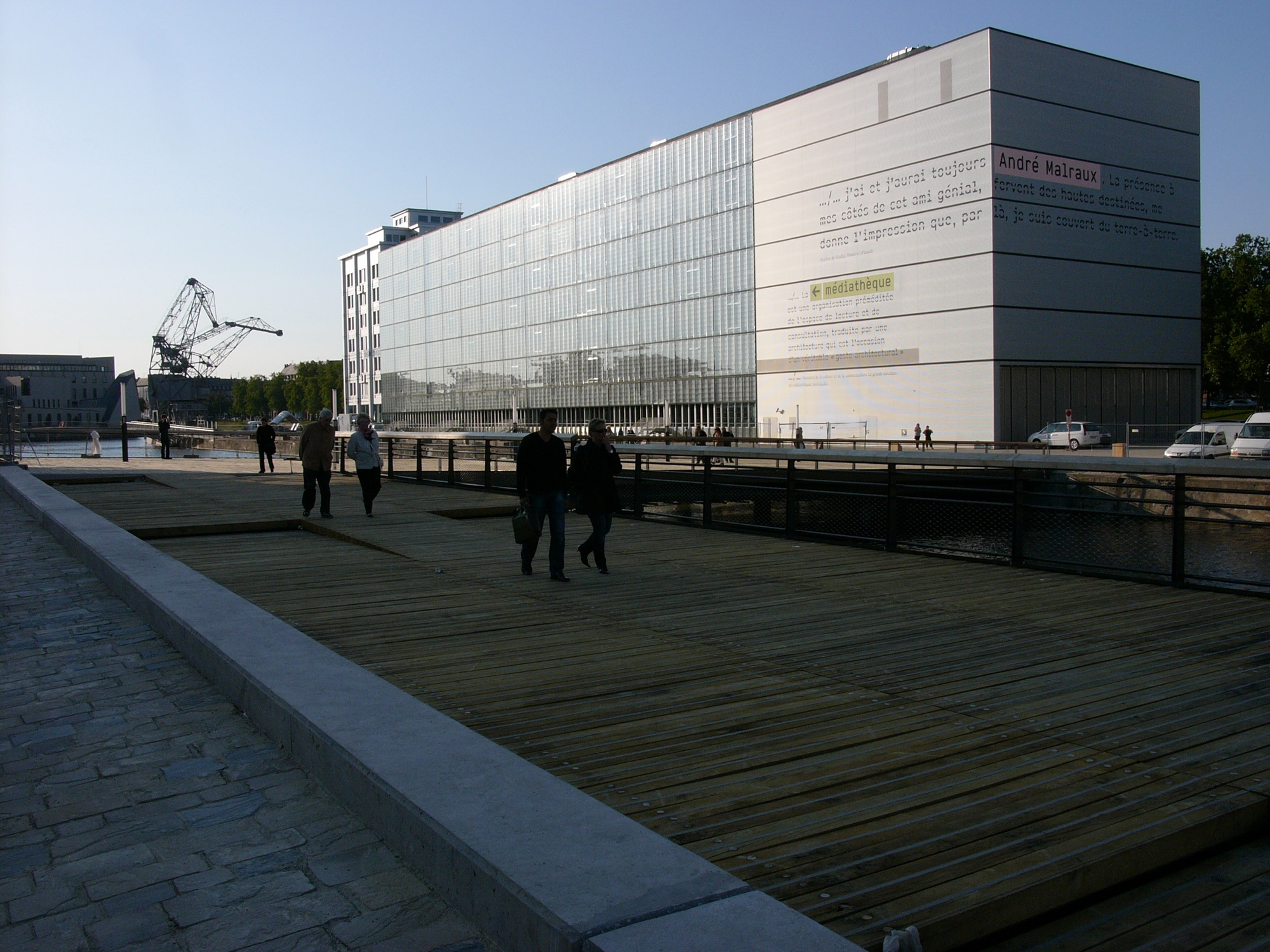 Read about project The André Malraux Library