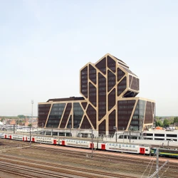 Erfahre mehr über das Projekt New Court of Justice