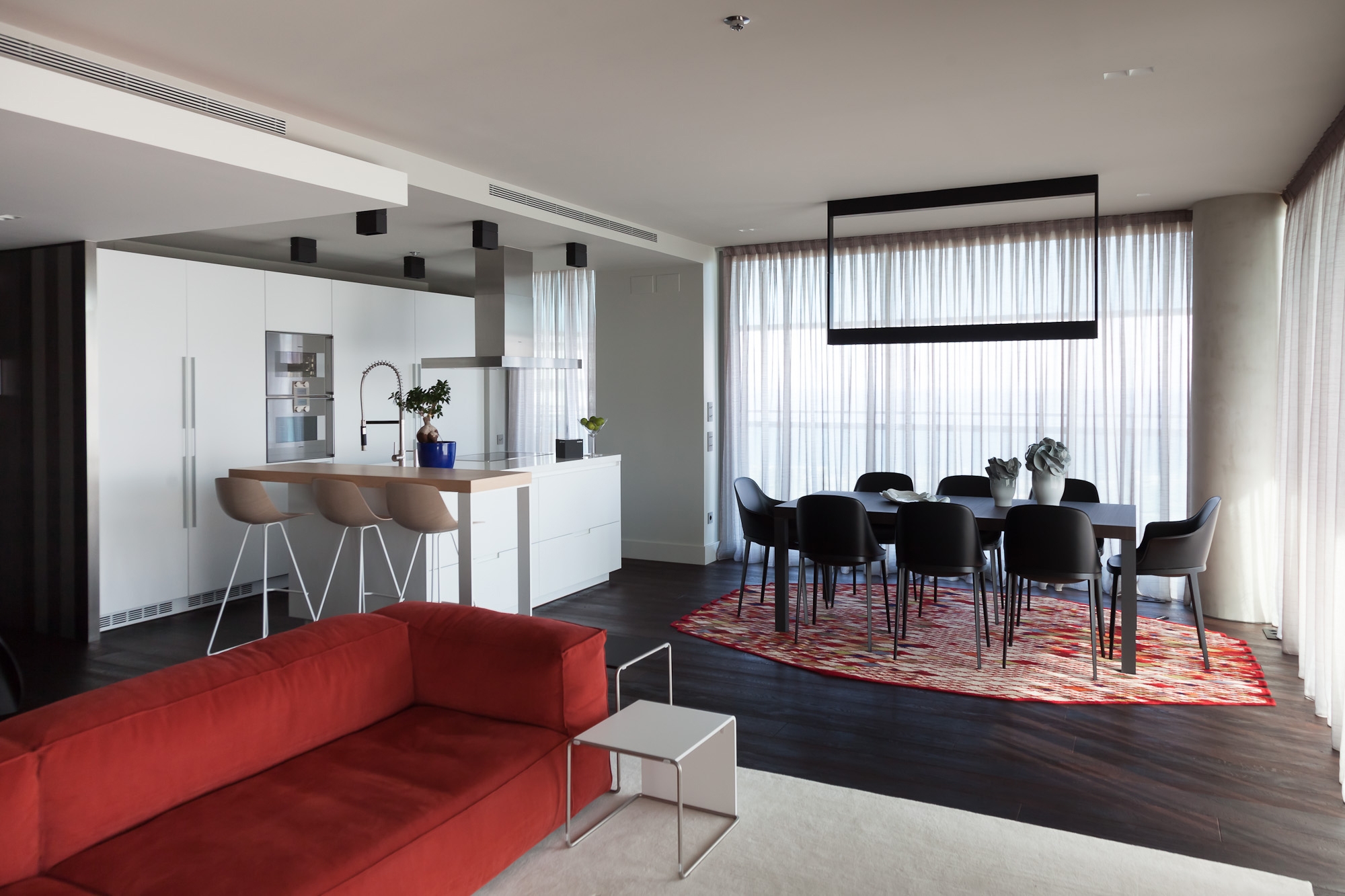 Read about project Apartment - Showroom Barcelona