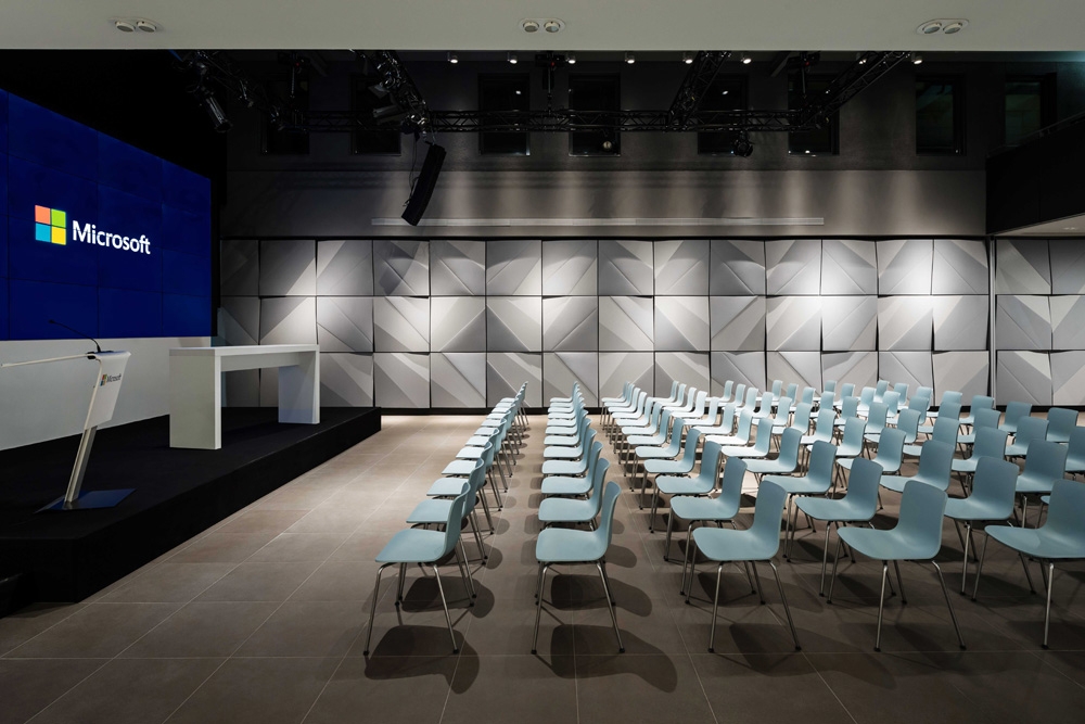 Leggi sul progetto Microsoft Center Berlin