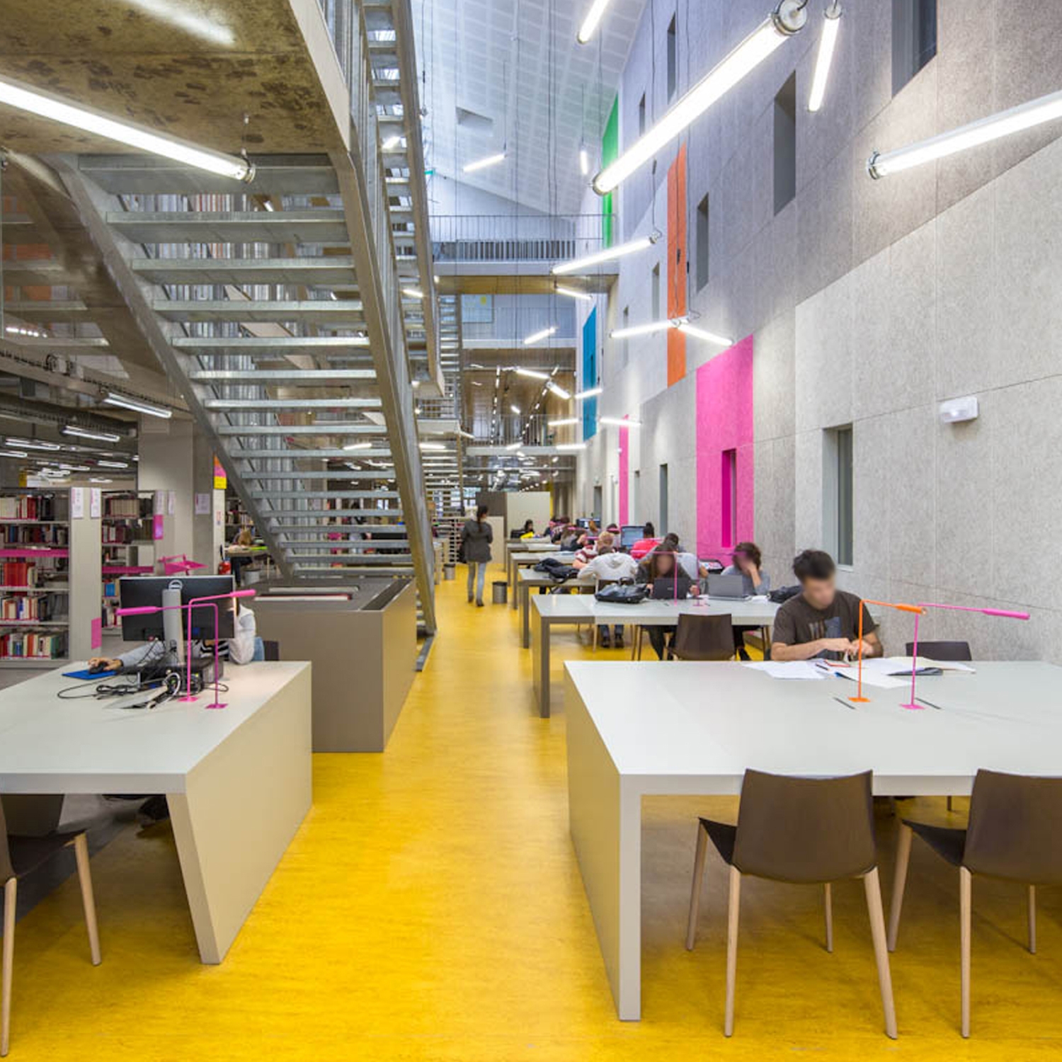 Lees oor projek LA SORBONNE | The Univeristy of Paris IV | Centre Clignancourt