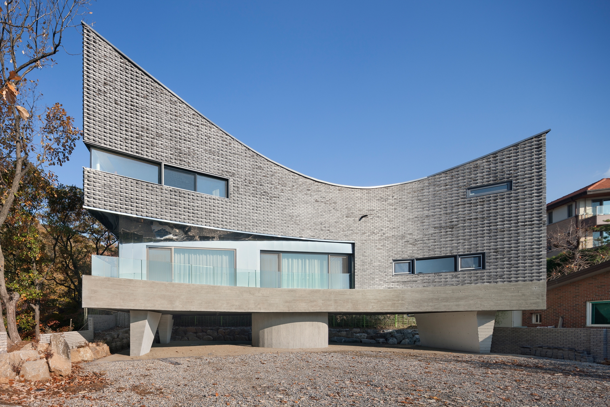 Leer sobre el proyecto The Curving House