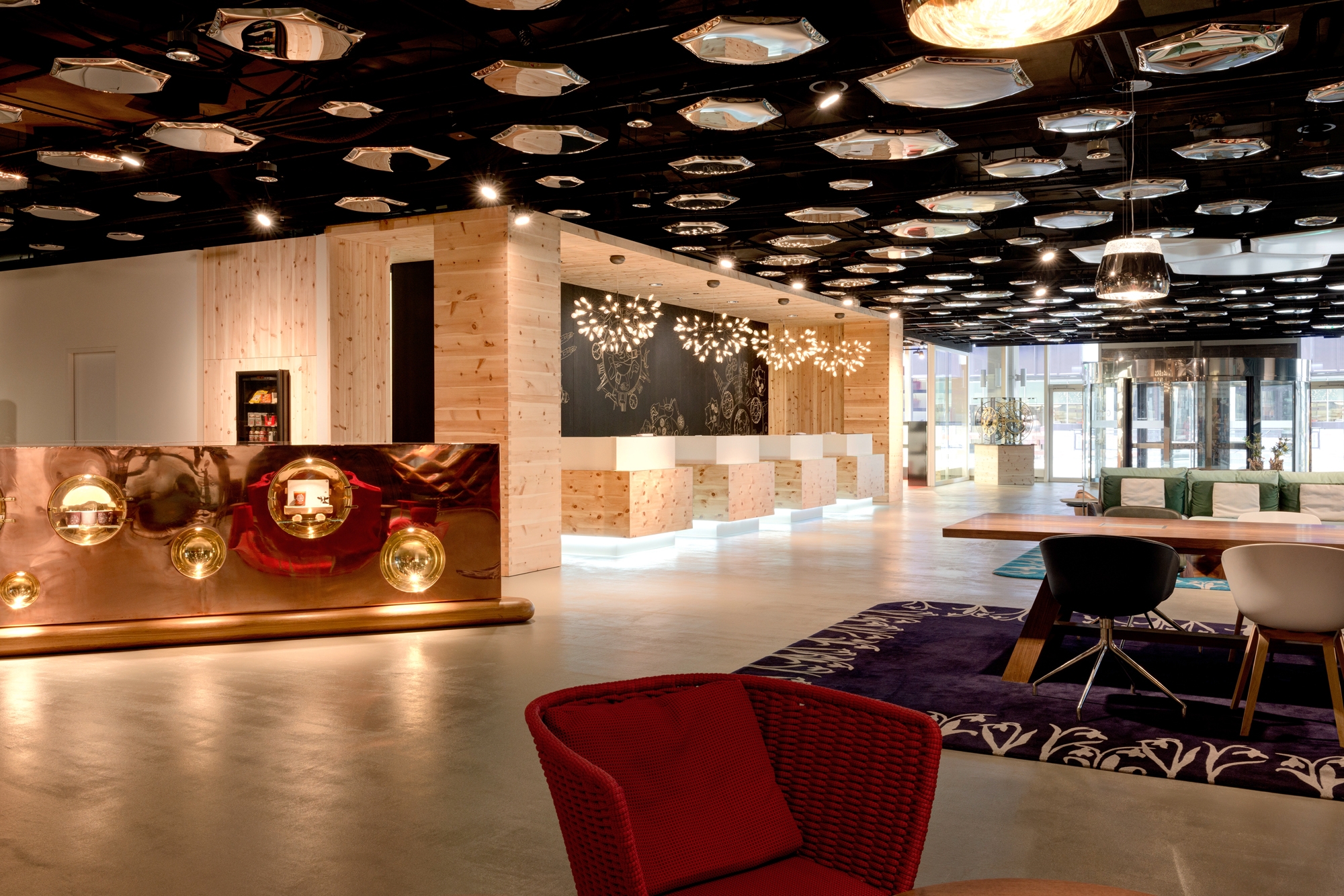 Leggi sul progetto Swissôtel Lobby in Zurich