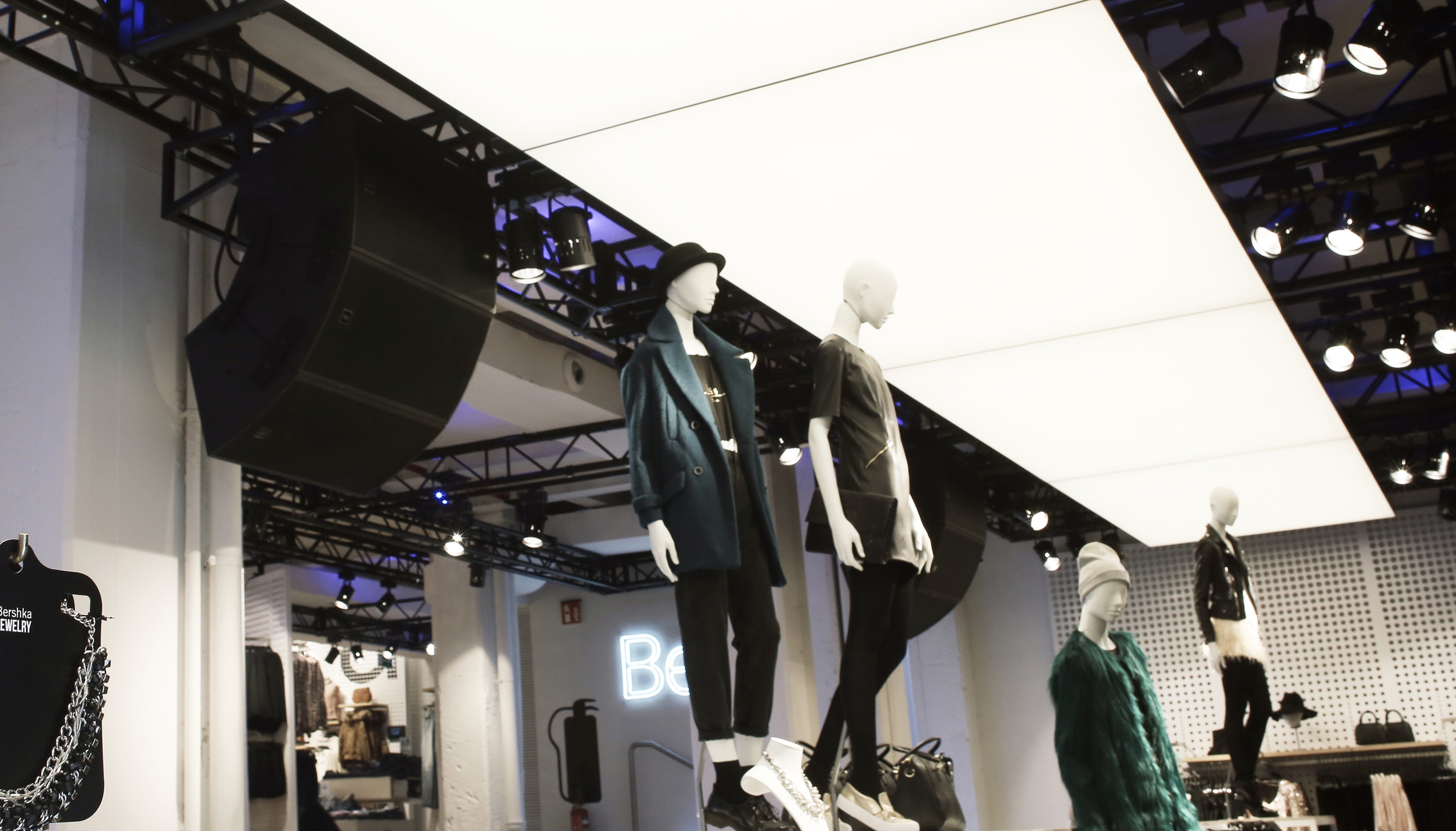 Lire à propos du projet Bershka