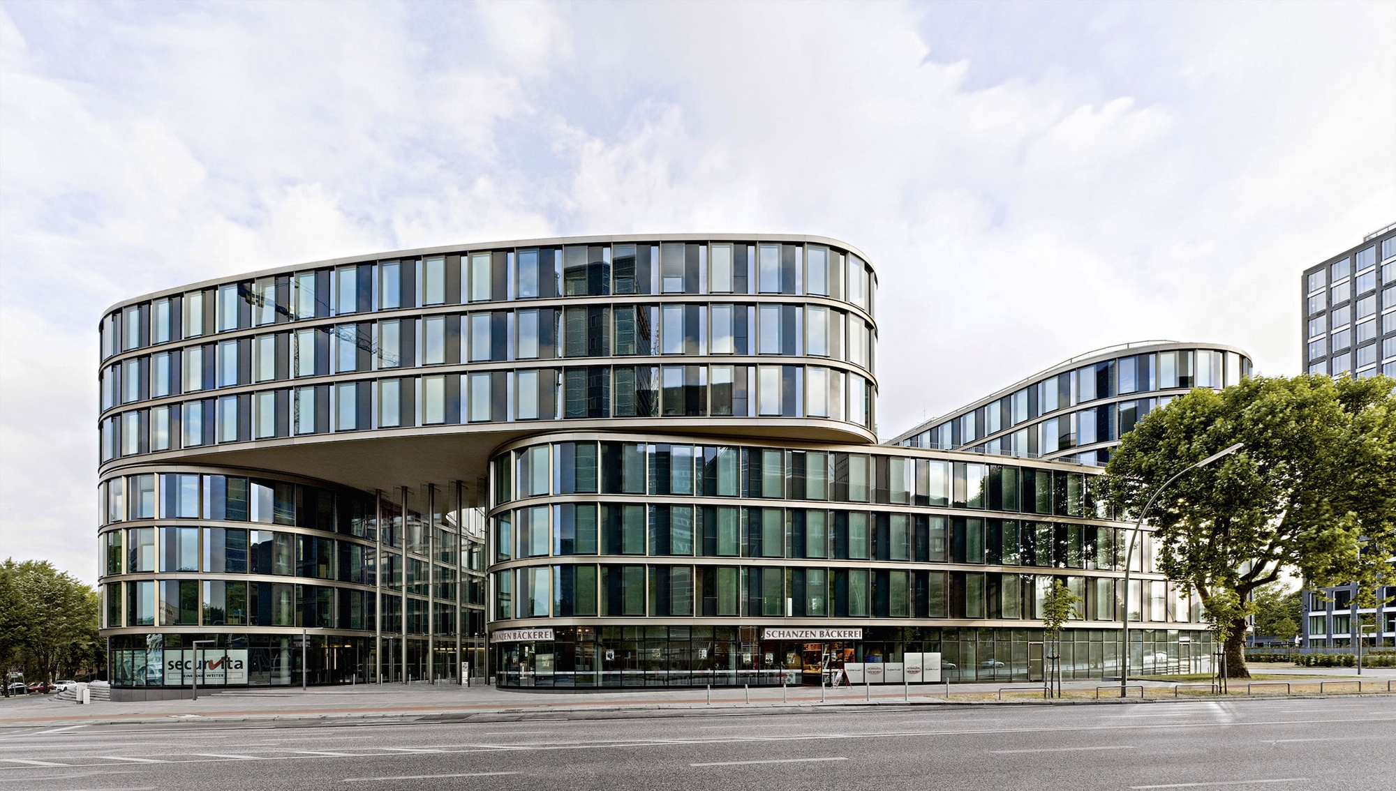 Leggi sul progetto LTD_1 | Office Building