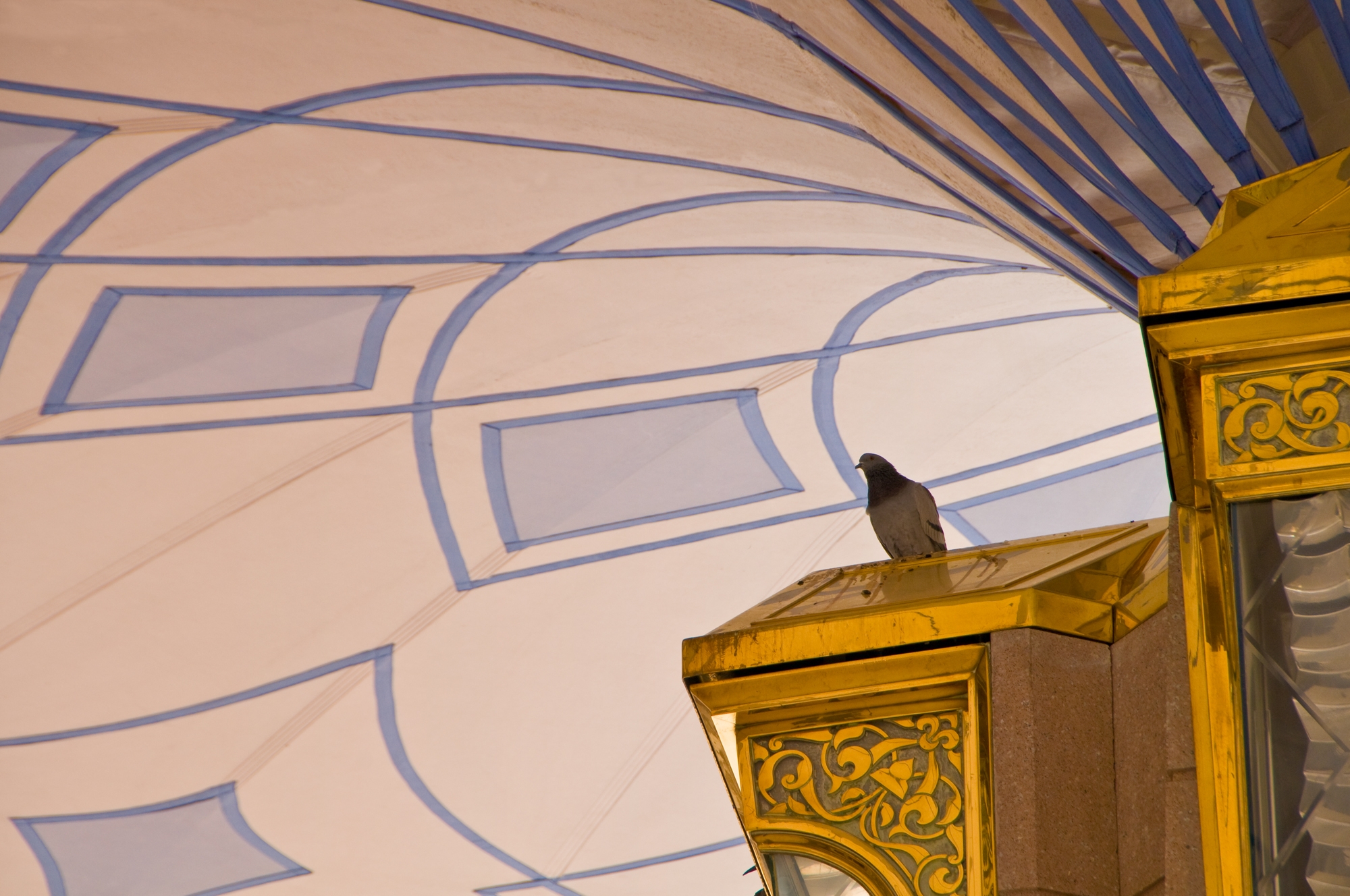 Lees oor projek 250 sun shades for pilgrims in Medina