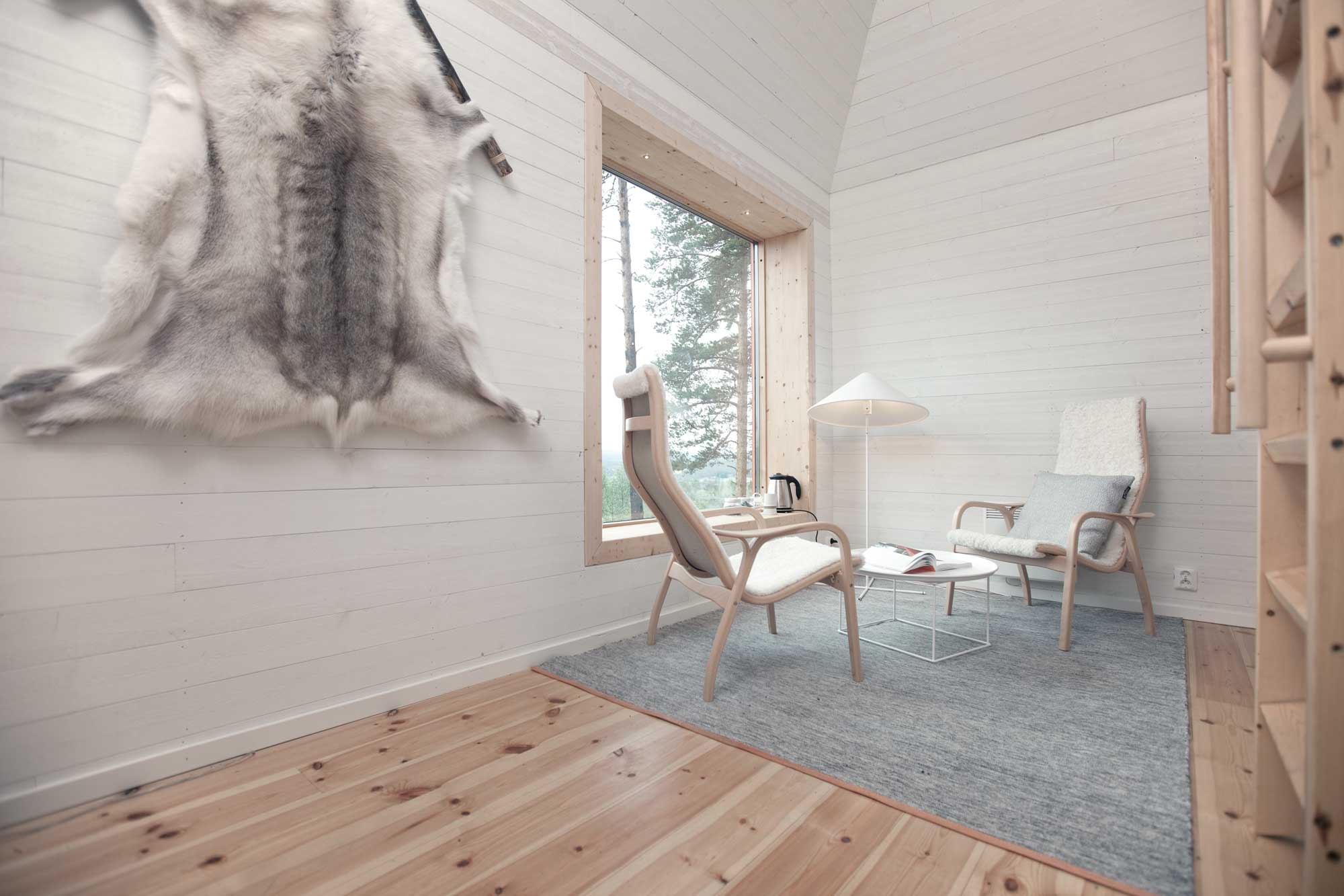 Leggi sul progetto Treehotel, The blue cone