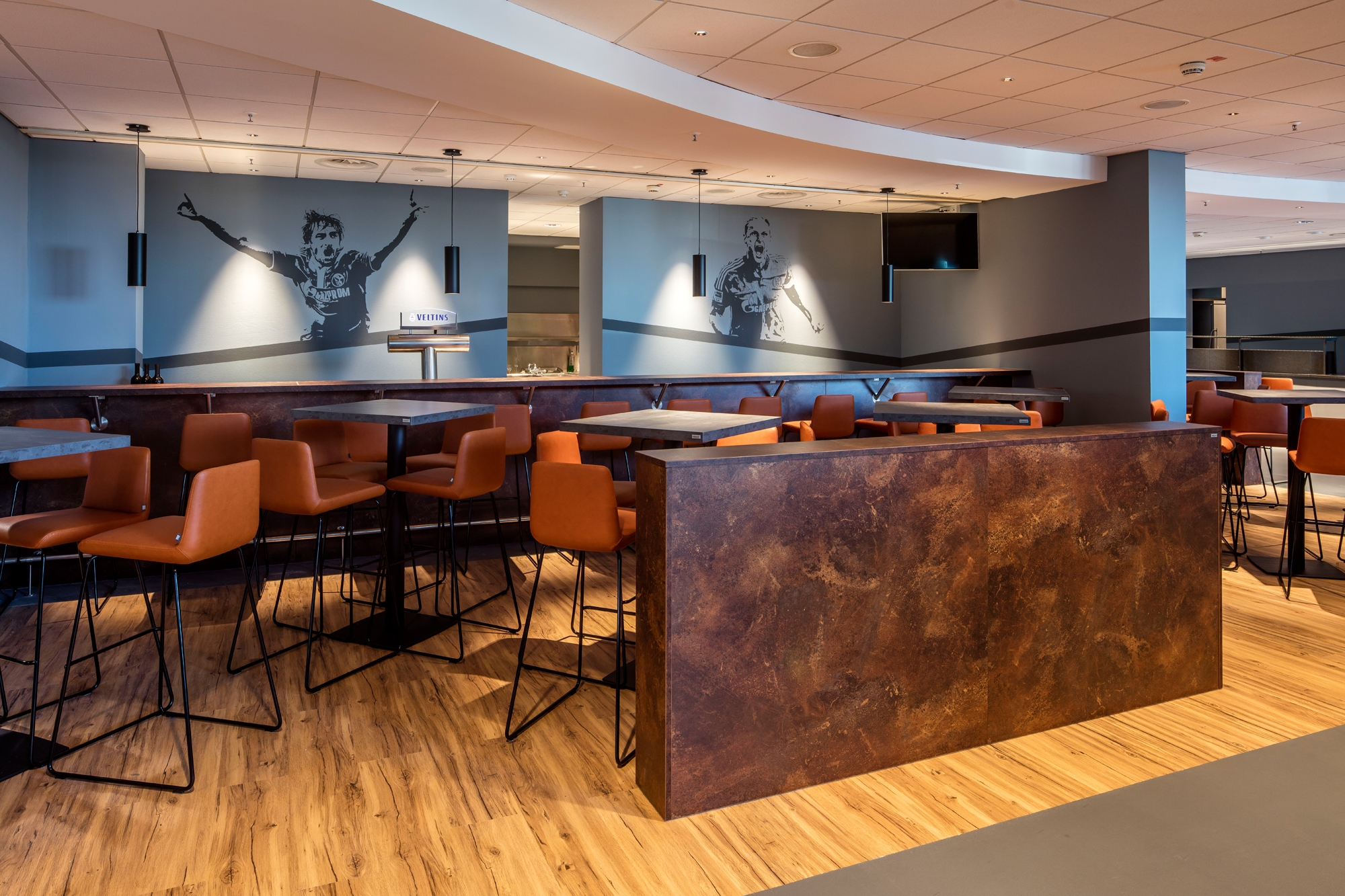 Leer sobre el proyecto LaOla-Club | FC Schalke 04_Veltins Arena Stadion