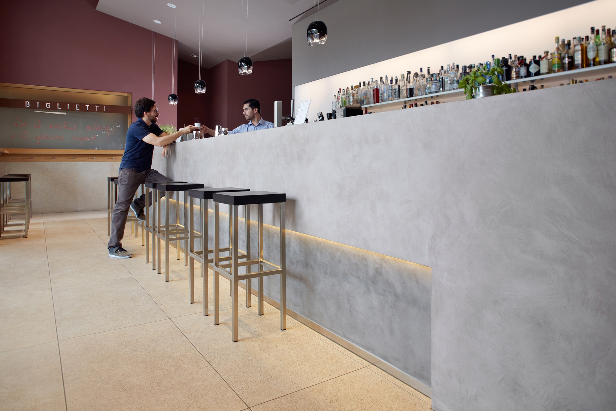 Erfahre mehr über das Projekt Autostazione Bar-Restaurant