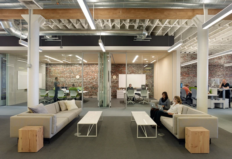 Zencastr office