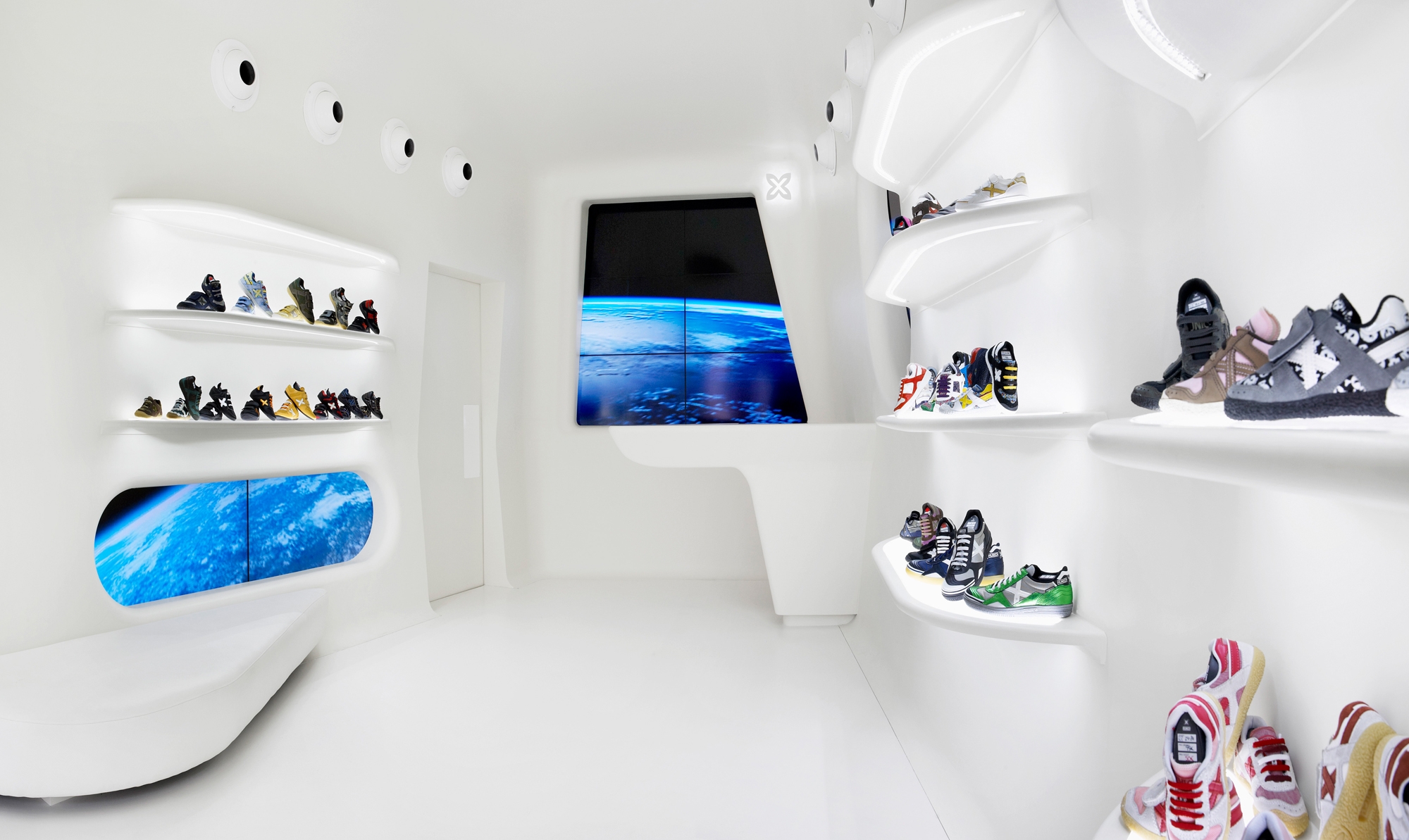 Read about project Mini Munich flag ship store La Roca