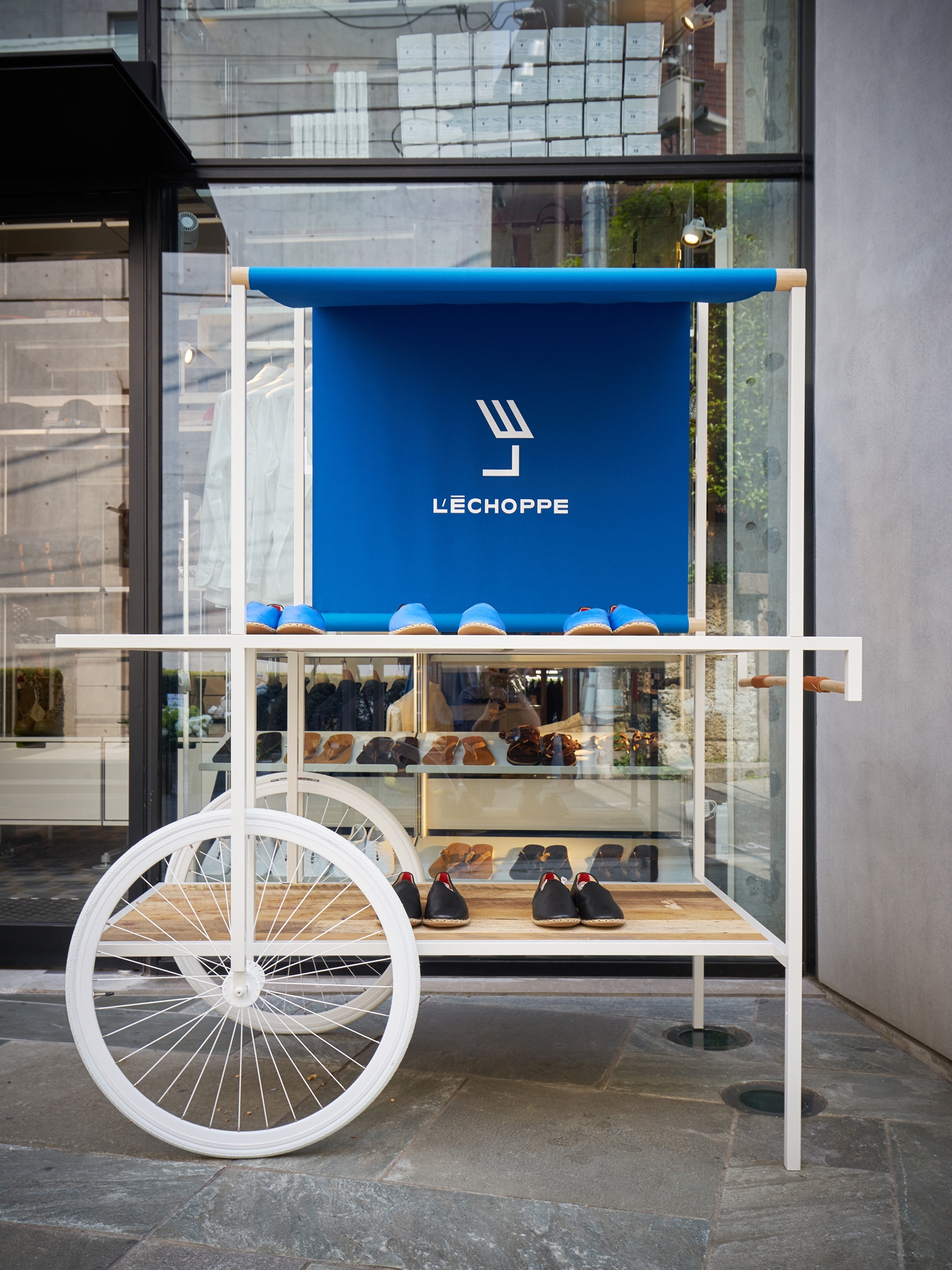 Read about project L’Échoppe concept store