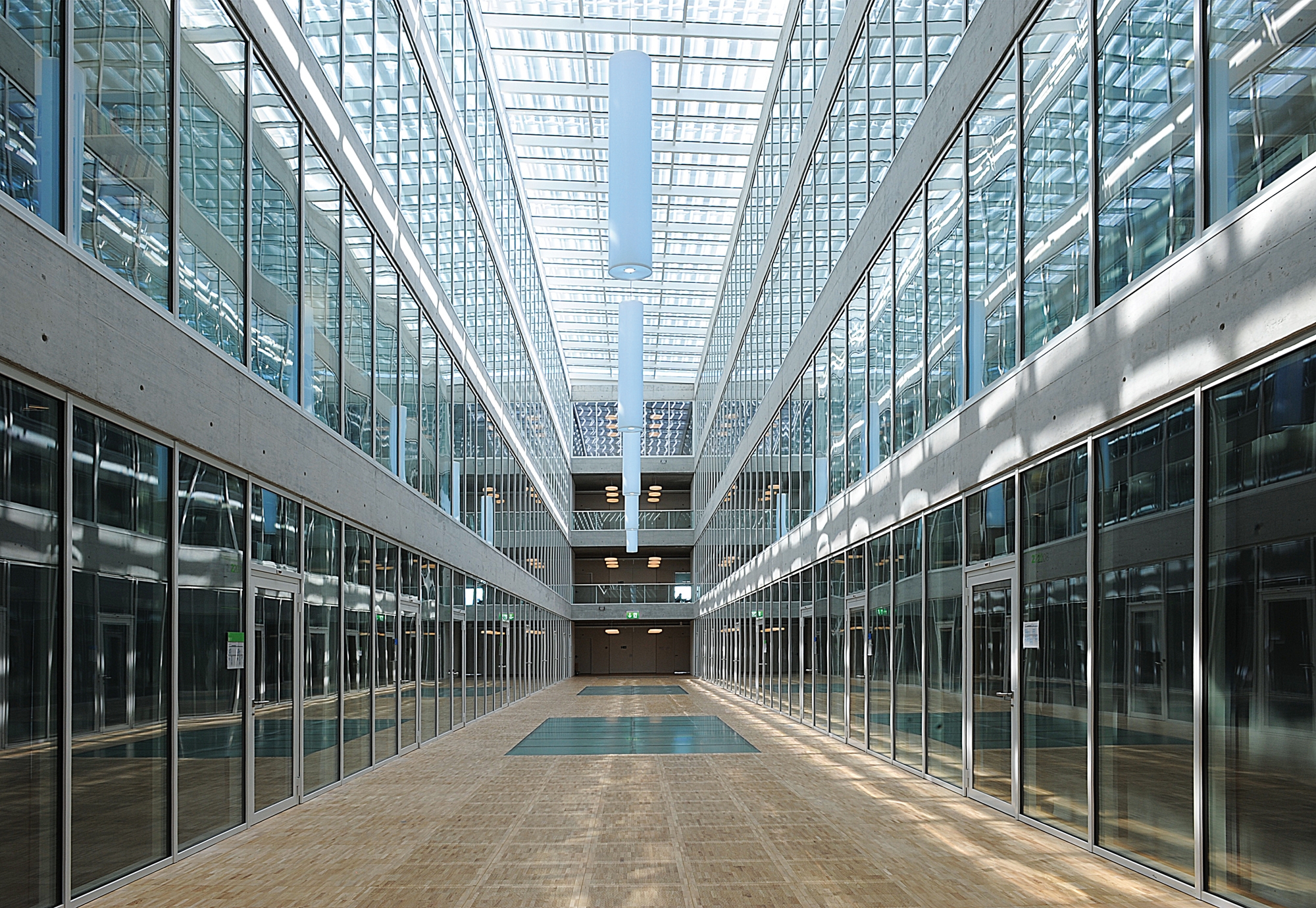 Lire à propos du projet UNIL, Université de Lausanne „Geopolis“