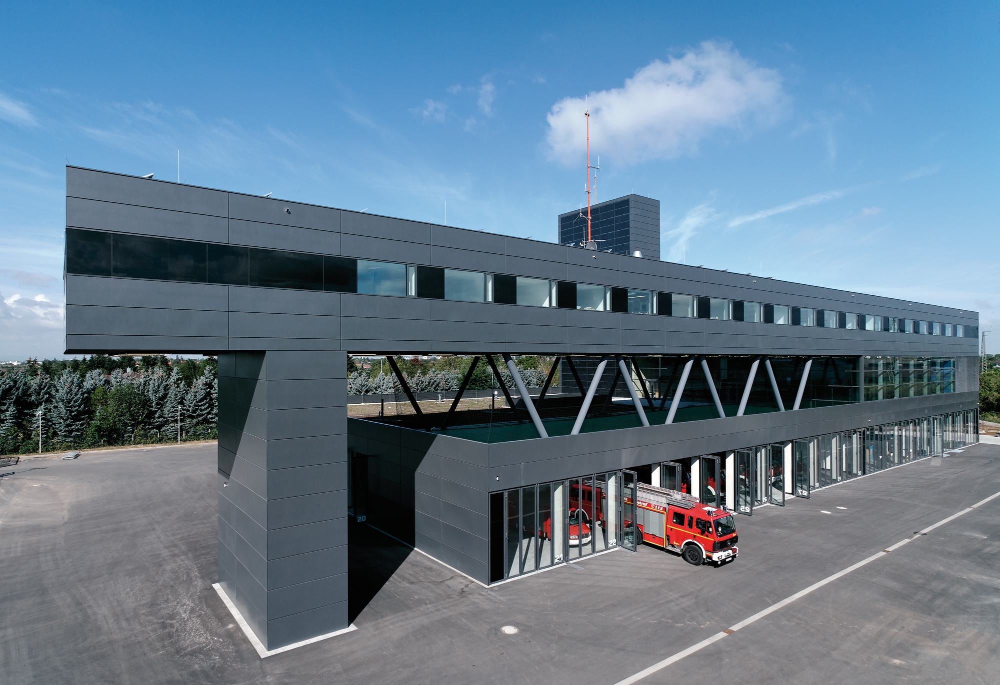Leer sobre el proyecto Fire station, Heidelberg/DE