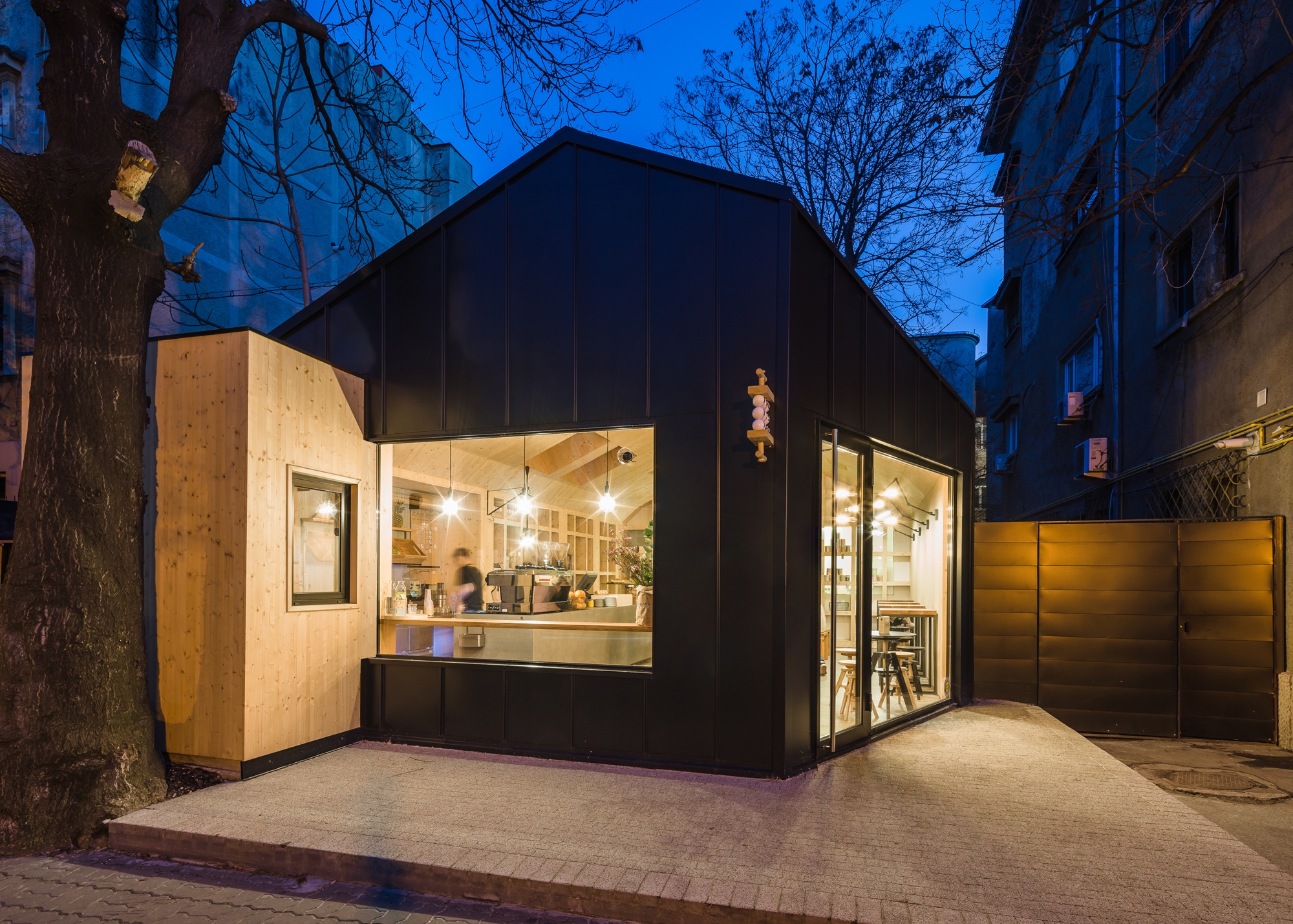 Read about project Juice Bar Cabin