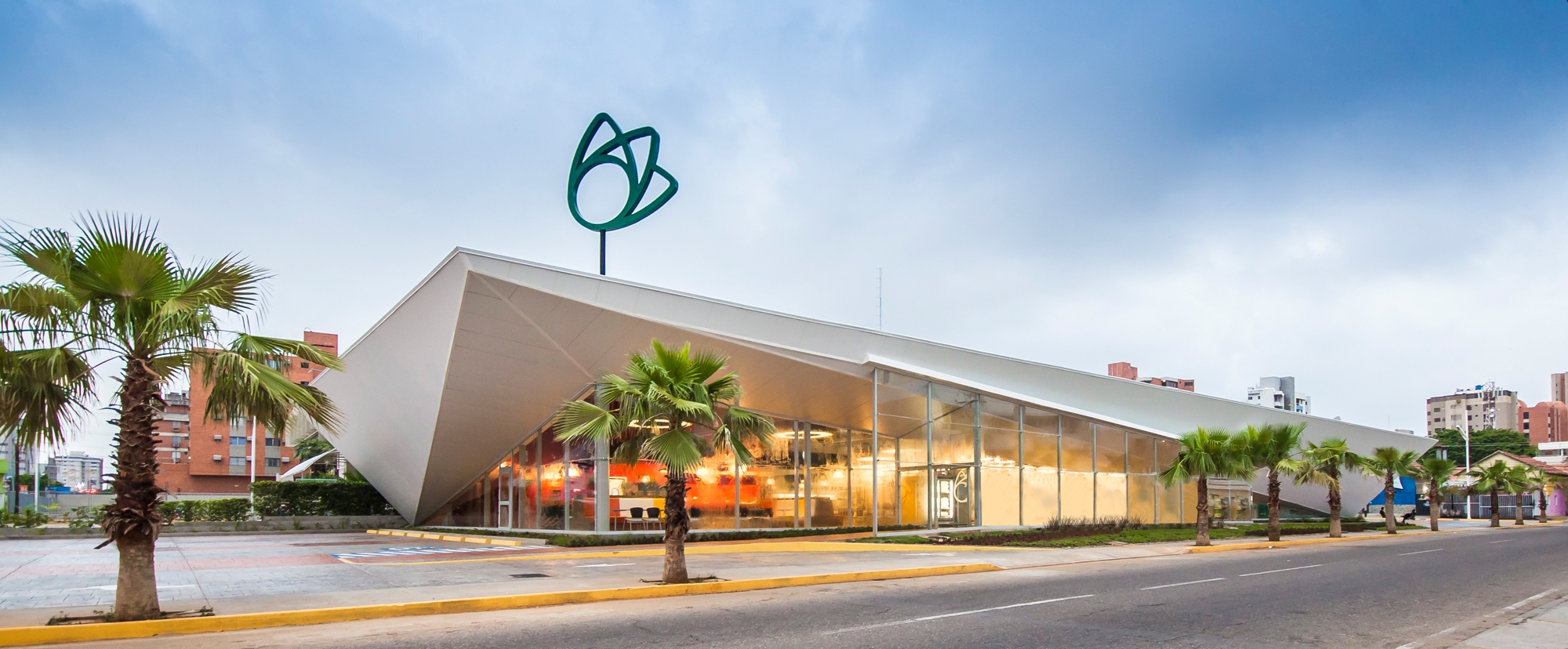 Leer sobre el proyecto De Candido Express Supermarket