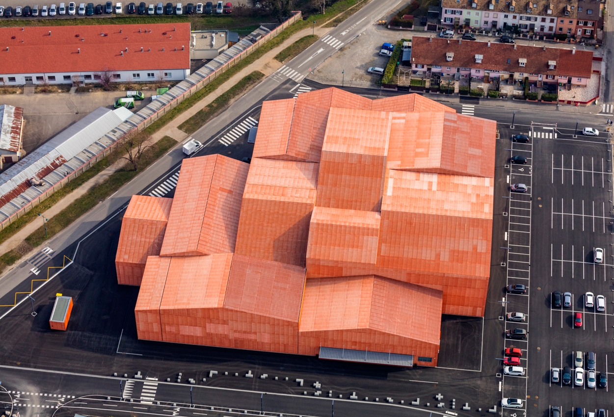 Read about project LE FORUM