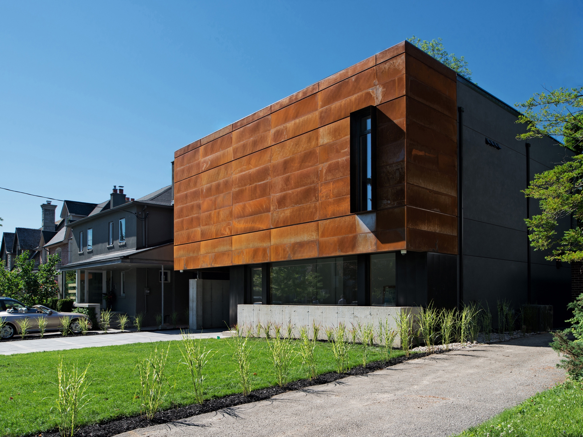 Leggi sul progetto Heathdale Residence