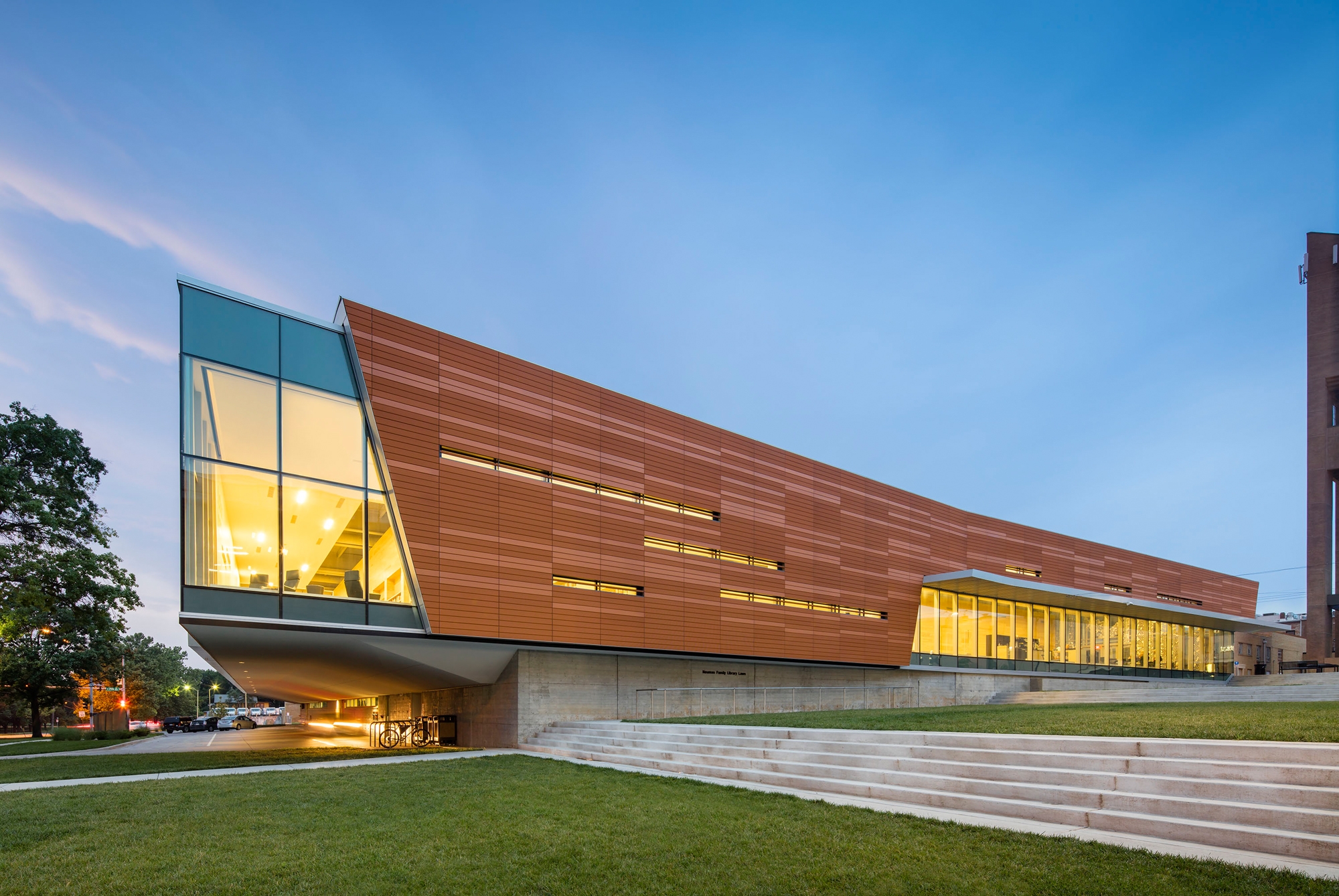 Lire à propos du projet Lawrence Public Library Expansion