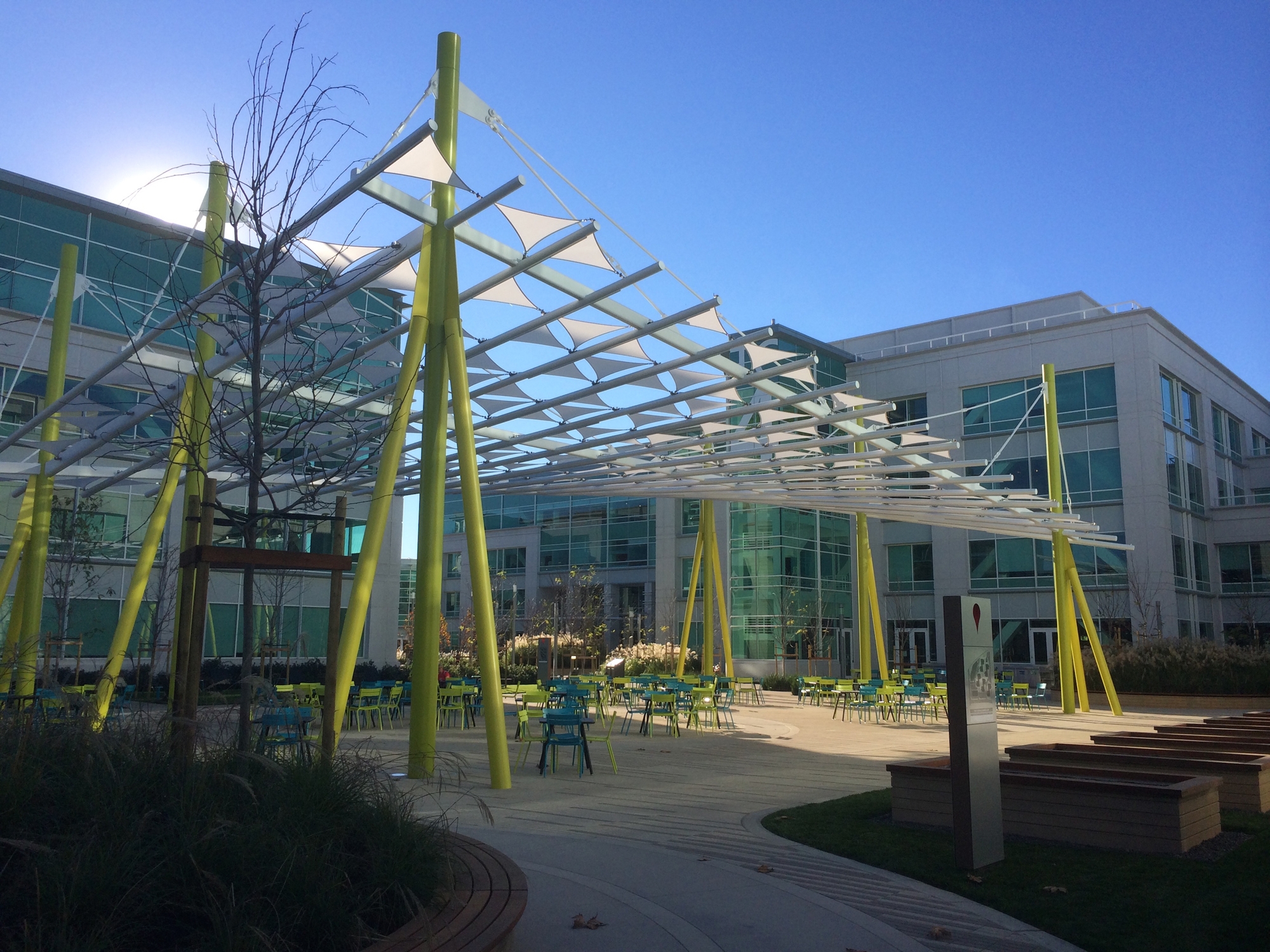 Lees oor projek Google Headquarters, Sunnyvale, CA