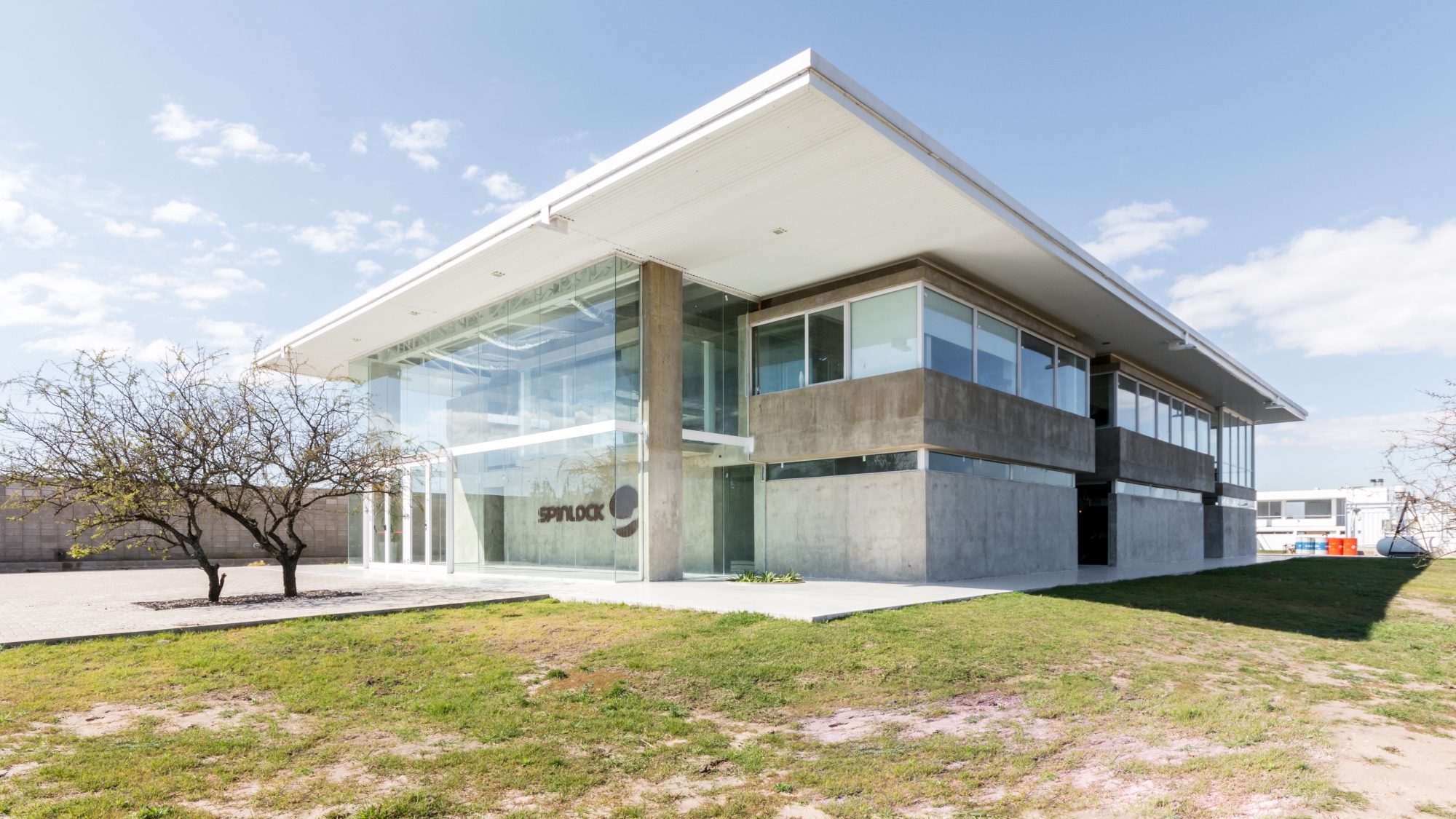 Leer sobre el proyecto Spinlock